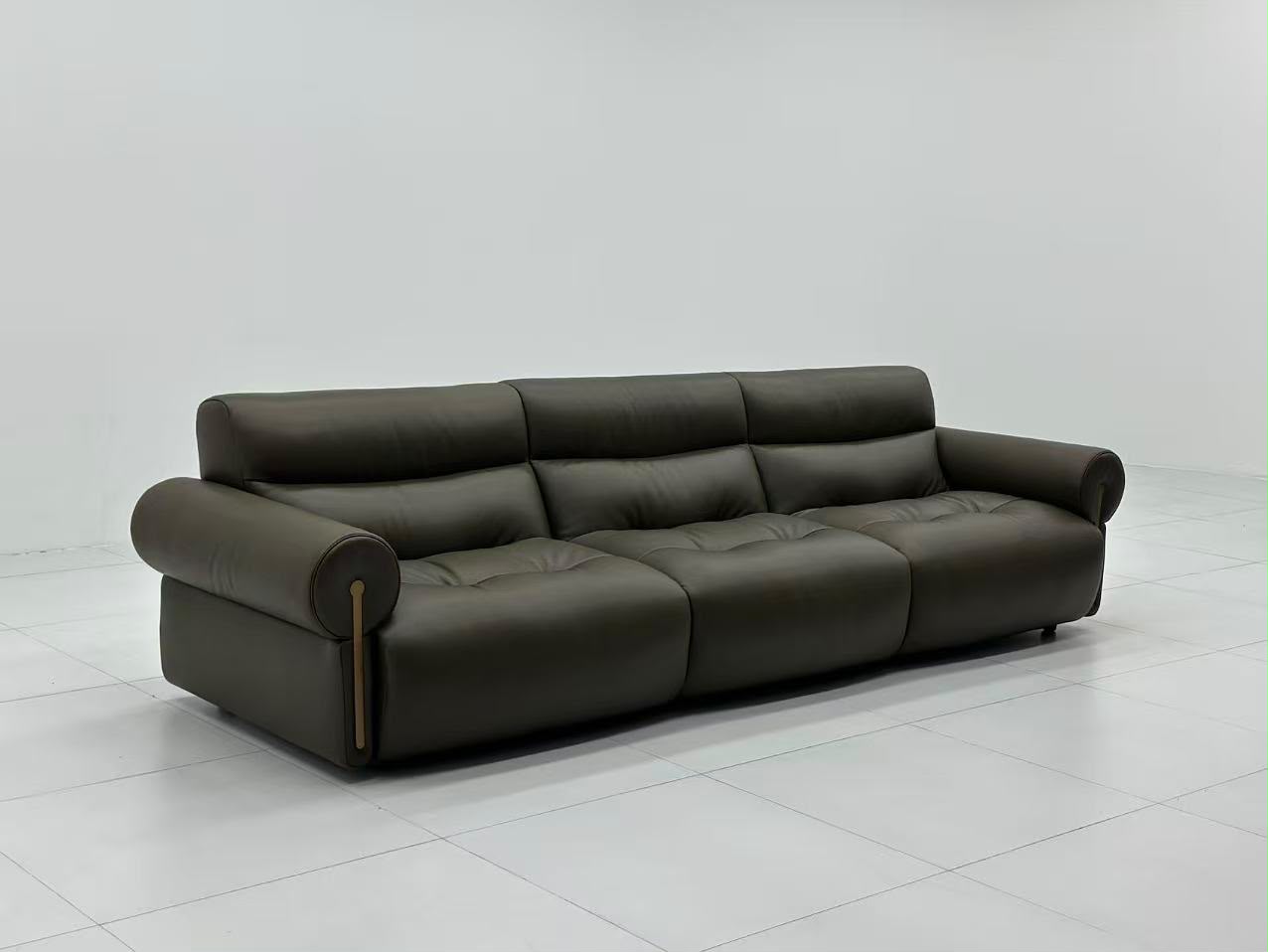 sofa_three-seater_leather_right